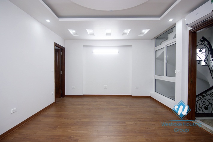 An office space for rent in Dong da, Ha noi